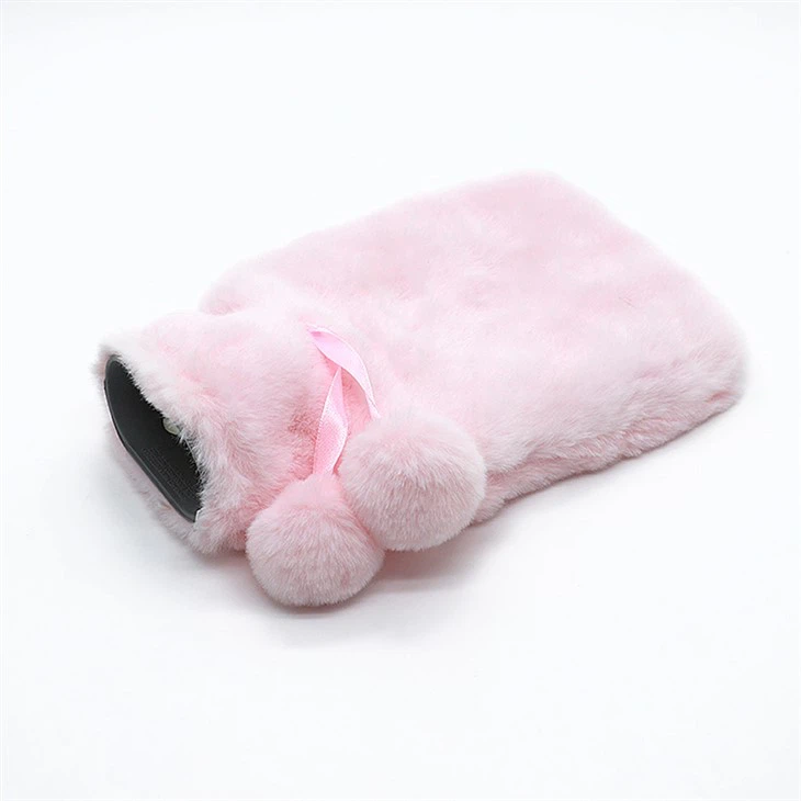 Knitted Socks And Hot Water Bottle fur Cover Gift Set